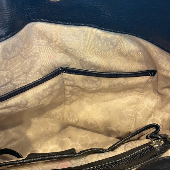 Michael Kors Hamilton Leather Satchel Black With Silver Lock & Chain Large - Picture 13 of 16